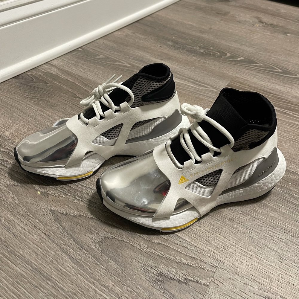 Adidas Stella McCartney x Ultraboost 21